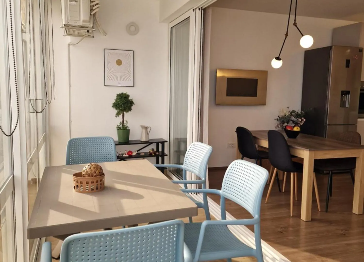 Marinaview City Center Apartment Split